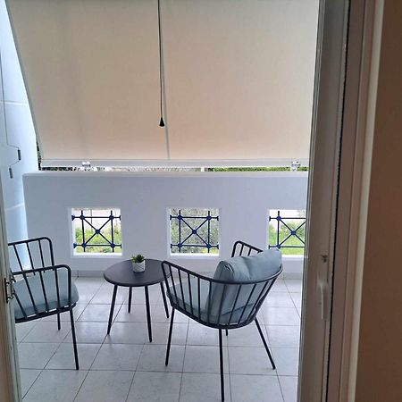 Spata Airside Apartment Екстер'єр фото